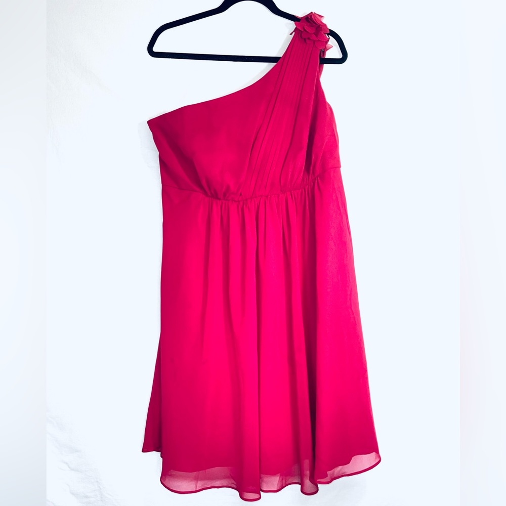 David’s Bridal Chiffon One-Shoulder Knee-Length Dress